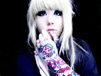 People & Humanity: EMO girl