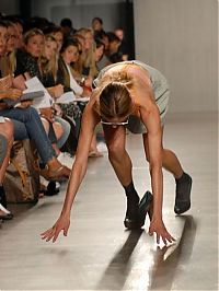 People & Humanity: models falling on the catwalk