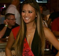 People & Humanity: Twin Peaks restaurant girls, Addison, Dallas County, Texas, United States