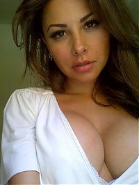 People & Humanity: breasts cleavage girl