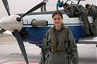 People & Humanity: aircraft girl
