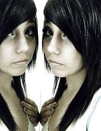 People & Humanity: EMO girl