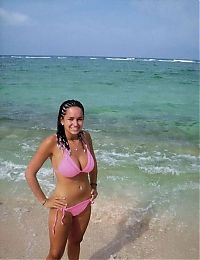 People & Humanity: breasts cleavage girl