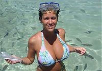 People & Humanity: breasts cleavage girl