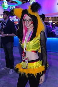 TopRq.com search results: Electronic Entertainment Expo (E3) 2012 trade show girls