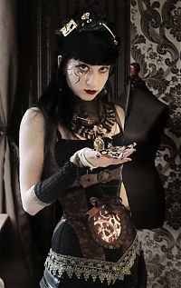 People & Humanity: steampunk girl