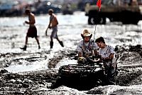 People & Humanity: Okeechobee Mudfest, Florida, United States