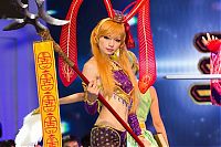 People & Humanity: Tokyo Game Show 2012 girl