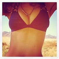 People & Humanity: Sports Illustrated Swimsuit Issue Girl 2013