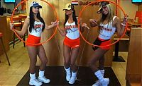 People & Humanity: hooters restaurant girls