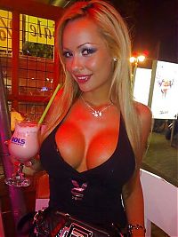 People & Humanity: breasts cleavage girl