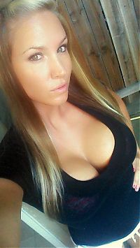 People & Humanity: breasts cleavage girl