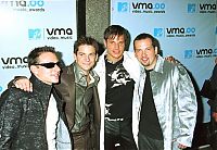 People & Humanity: 2000 MTV Video Music Award