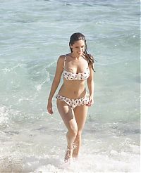 People & Humanity: celebrity girl on the beach