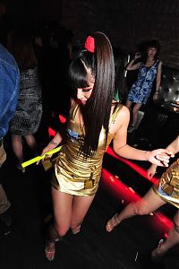 People & Humanity: Nightclub girls, South Korea