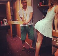 People & Humanity: young college girls go crazy