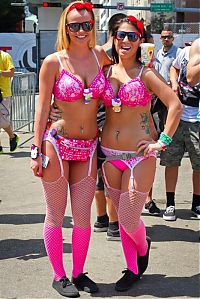 People & Humanity: Ultra Music Festival 2014 girls, Miami, Florida, United States