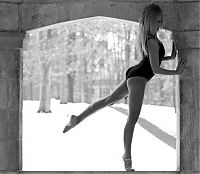 TopRq.com search results: glamour girl with beautiful long legs