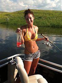 People & Humanity: young fishing girl