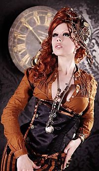 People & Humanity: steampunk girl