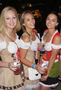 Oktoberfest 2015 girls, Munich, Germany