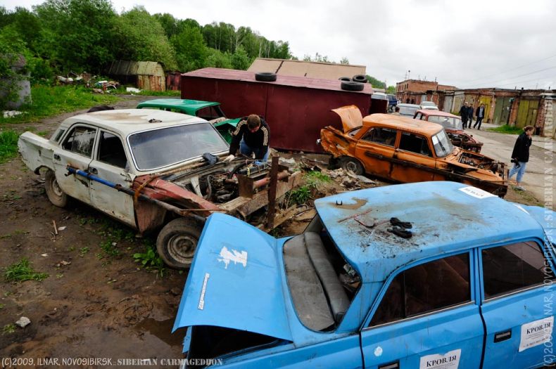 Siberian carmageddon, Academgorodok, Russia