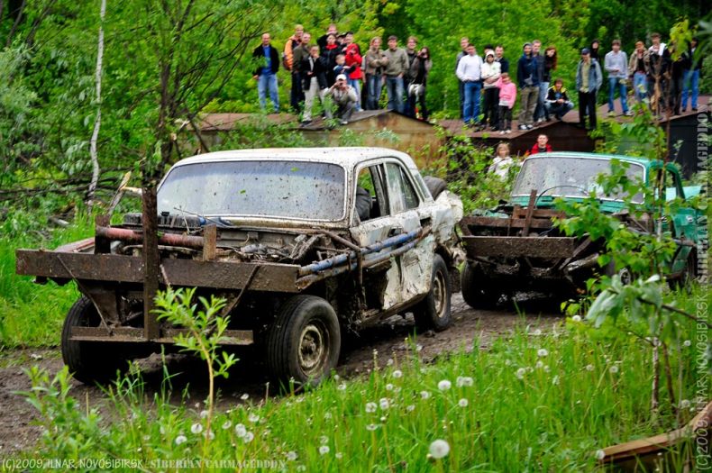 Siberian carmageddon, Academgorodok, Russia