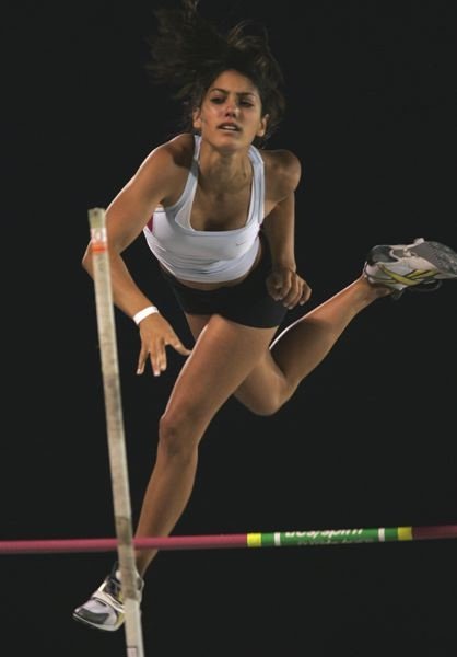 Allison Stokke, female athlete, pole vaulter