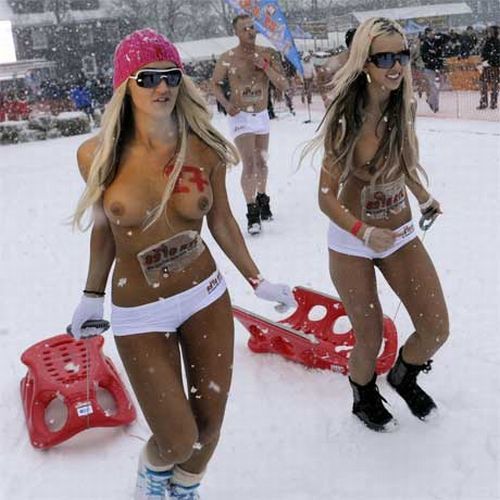 nude sled race