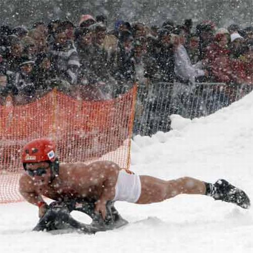 nude sled race