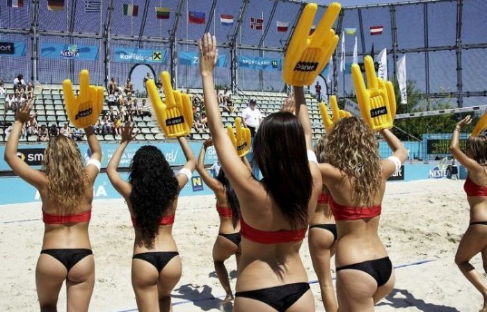 beach volleyball cheerleader girls