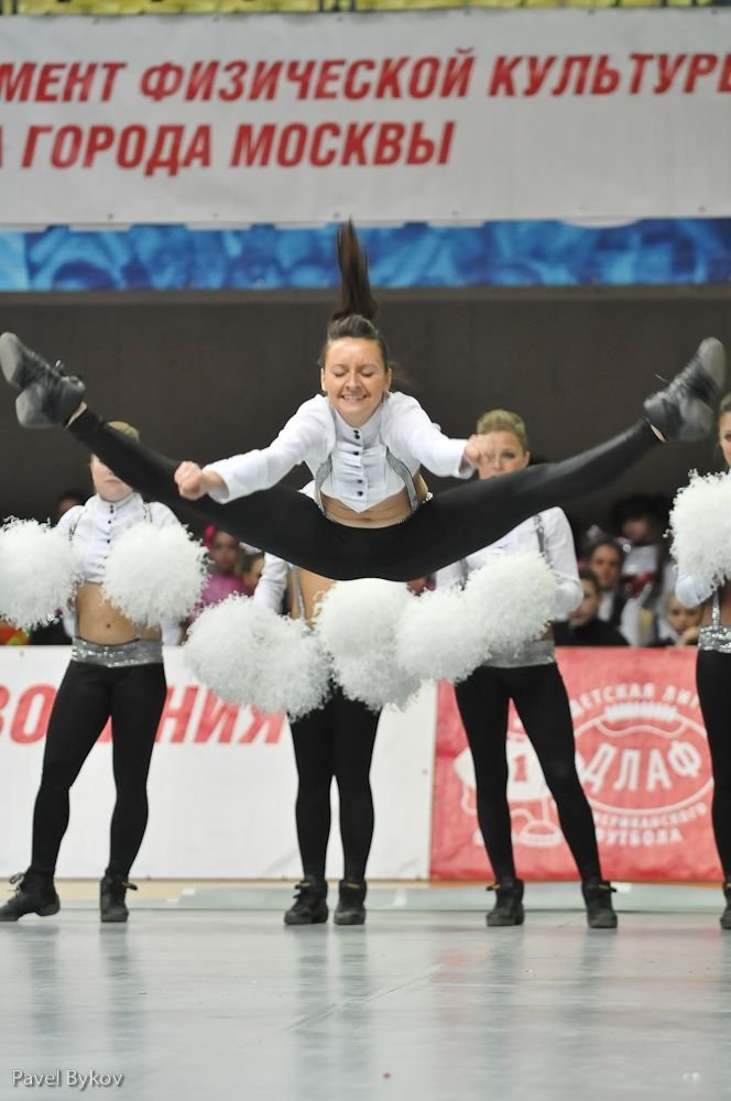 cheerleader girls training