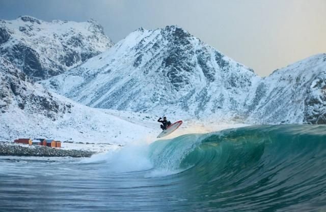 arctic surfing