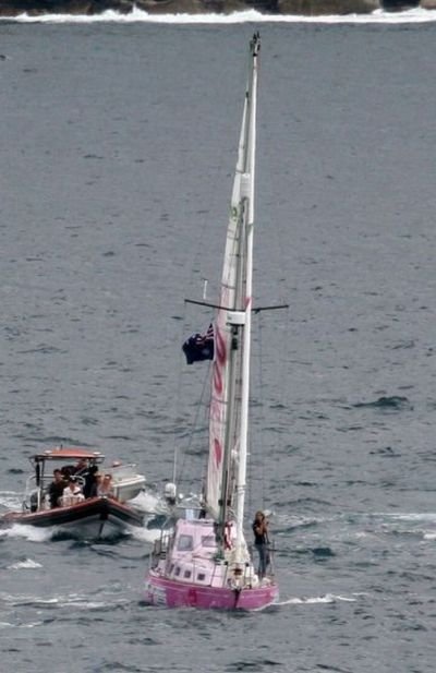16-year-old Jessica Watson sailed around the world