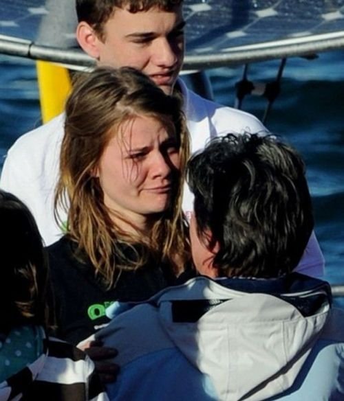 16-year-old Jessica Watson sailed around the world