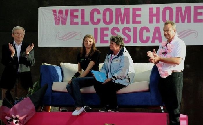 16-year-old Jessica Watson sailed around the world