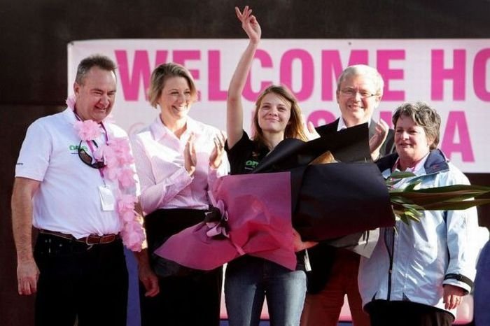16-year-old Jessica Watson sailed around the world