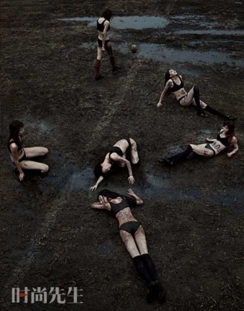 sport girls in mud