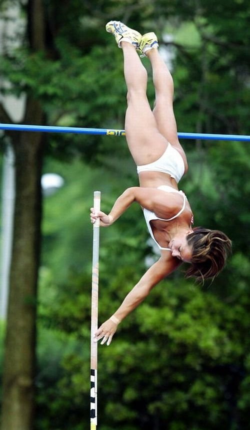 Mr naked pole vaulter — pic 6