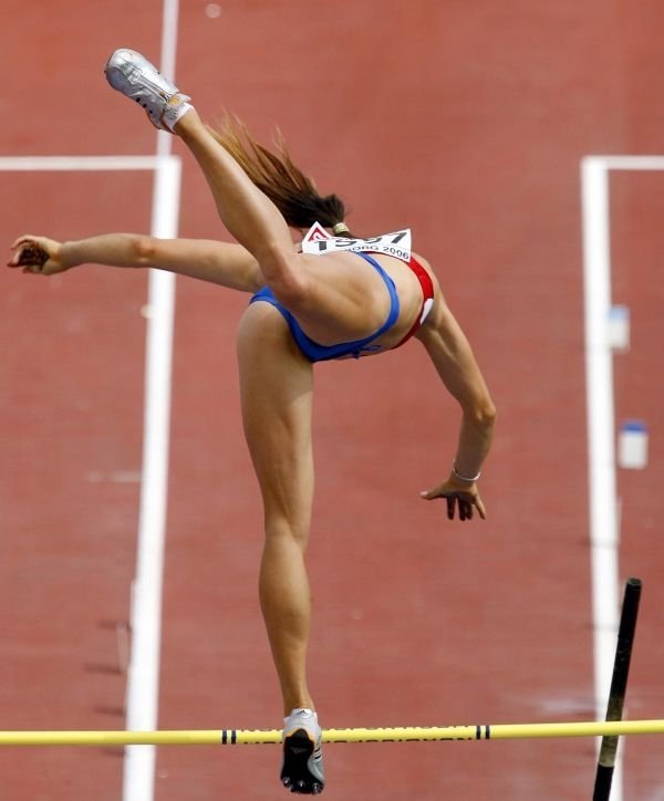 pole vaulting girl