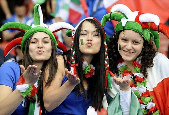 cute football fan girls