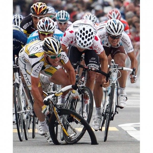 Stage 4 crash, 2010 Tour de Suisse