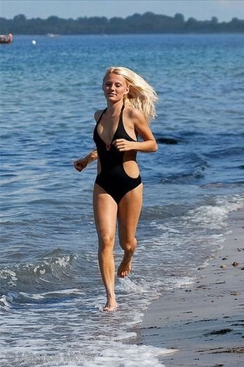 beach girl running