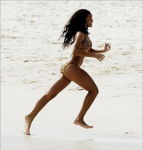 beach girl running