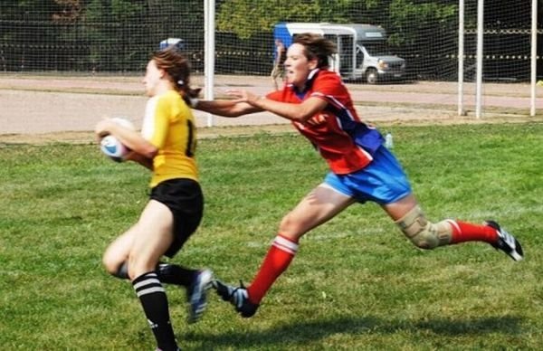 girls playing rugby