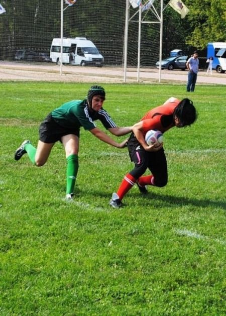 girls playing rugby