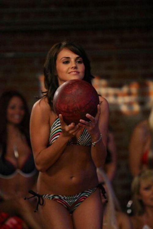 bikini bowling championship