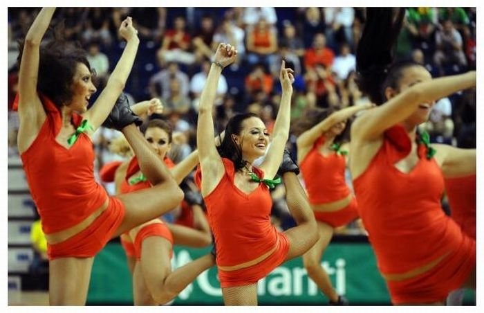 Cheerleader girls at the FIBA World Championships 2010