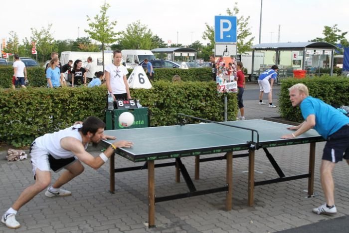 Headis, header table tennis