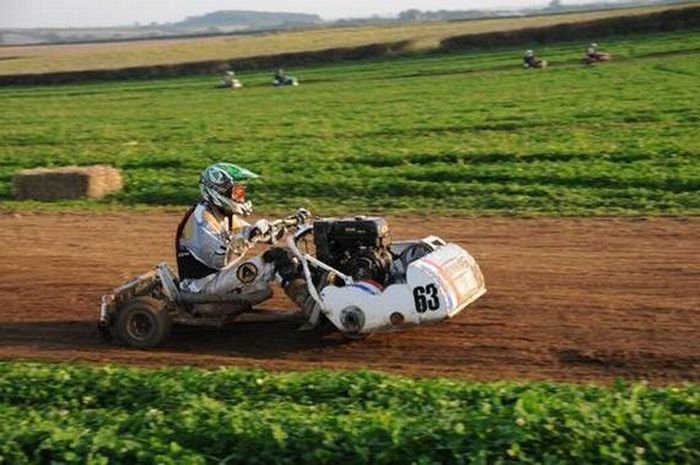 lawn mower racing